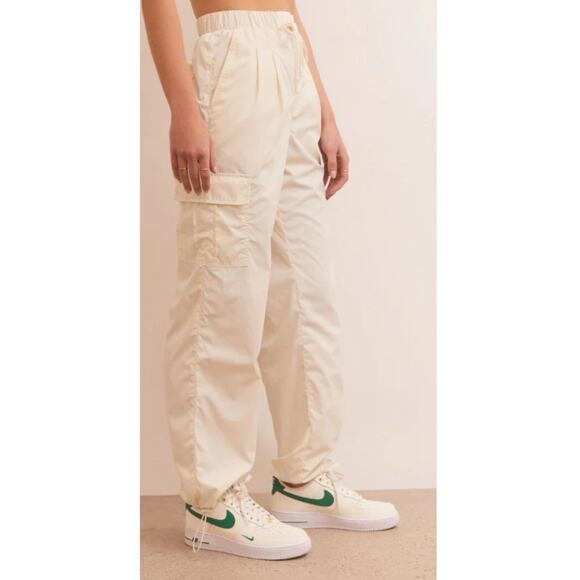 Z Supply Nylon Sandstone Cargo Pants Soft Weekend Women’s Size Large NWT